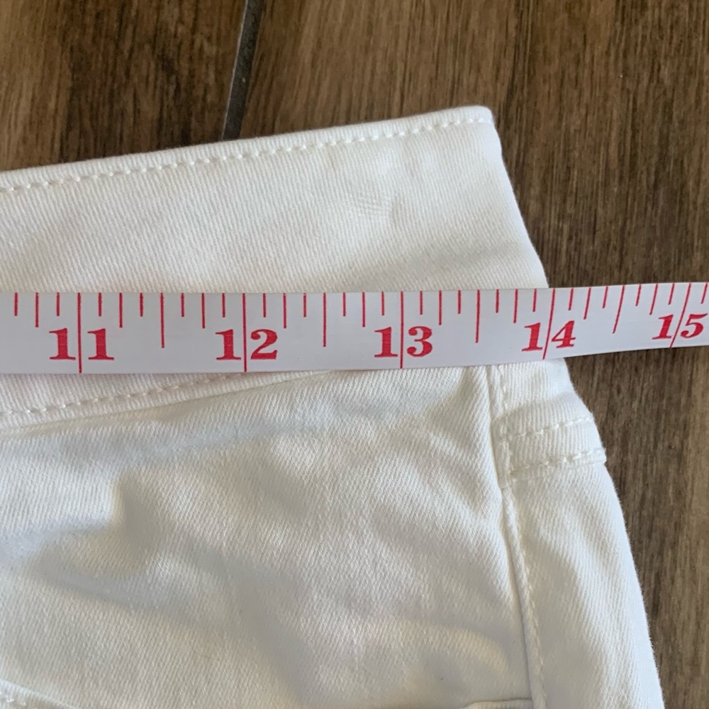 CAbi White Baby Boot Jeans Size 0 - Picture 8 of 11